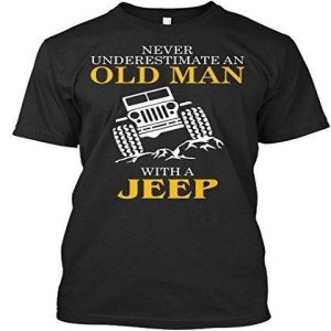 NEVER UNDERESTIMATE THE OLD MAN JEEP MEN'S T-SHIRT BLACK SUMMER CASUAL T-SHIRT